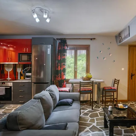 아파트 Stefania's