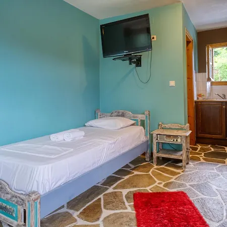 Stefania's Zagora